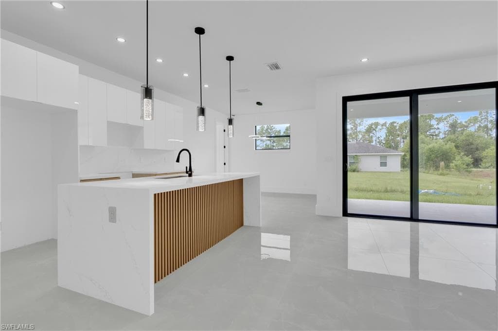 3809 Sunset RD, LEHIGH ACRES FL 33971-22