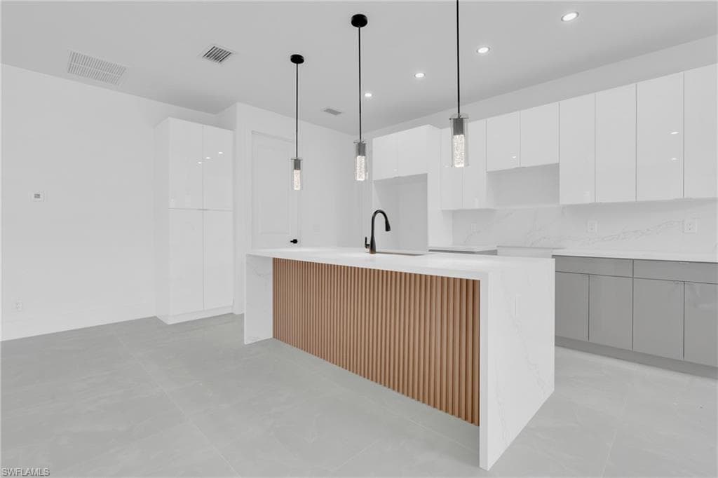 3809 Sunset RD, LEHIGH ACRES FL 33971-10