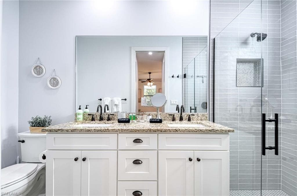 1147 Steeves AVE, NAPLES FL 34104-29