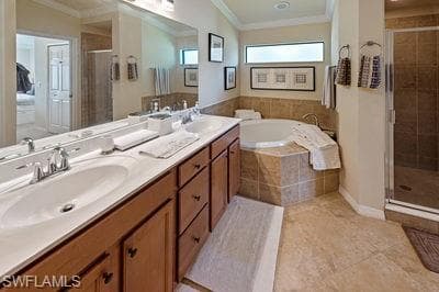 9844 Venezia CIR # 721, NAPLES FL 34113-12
