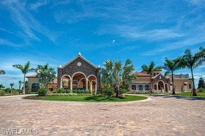 9844 Venezia CIR # 721, NAPLES FL 34113-29