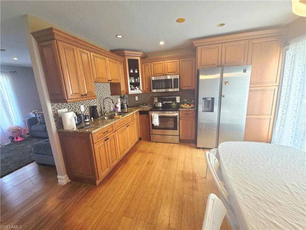 5321 Warren ST, NAPLES FL 34113-5