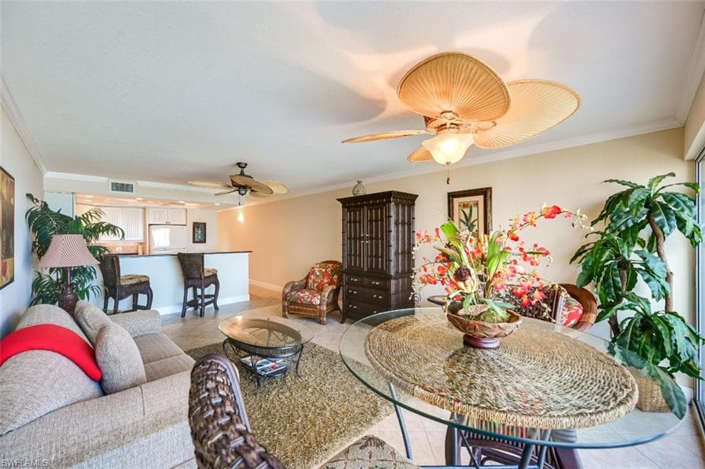 25850 Hickory BLVD # 301, BONITA SPRINGS FL 34134-10