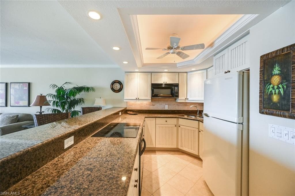 25850 Hickory BLVD # 301, BONITA SPRINGS FL 34134-3