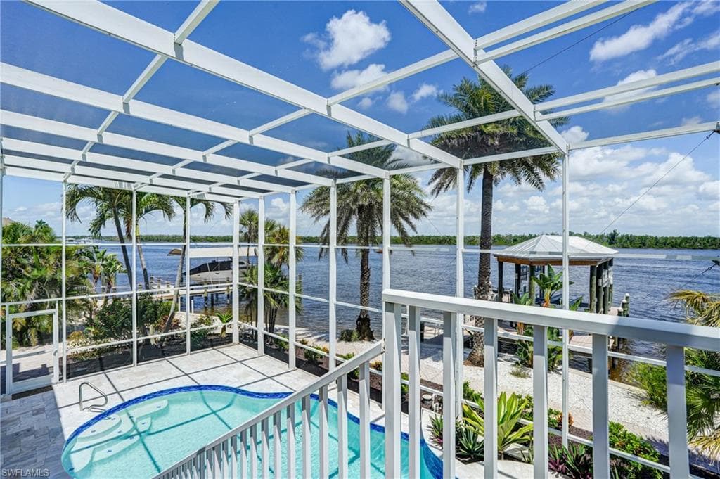 5640 Williams DR, FORT MYERS BEACH FL 33931-45