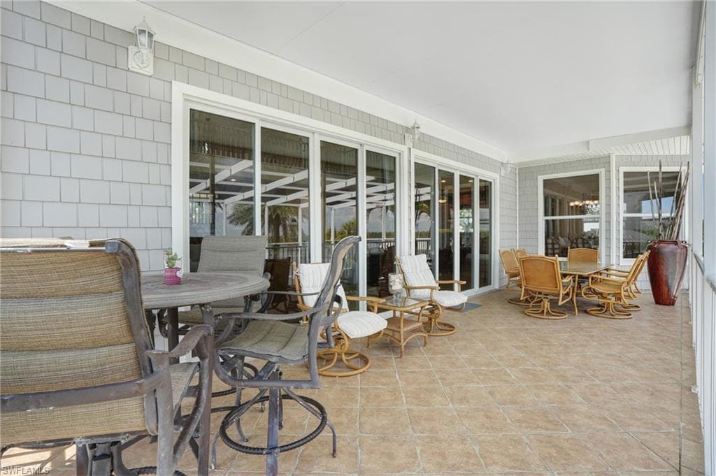 5640 Williams DR, FORT MYERS BEACH FL 33931-47