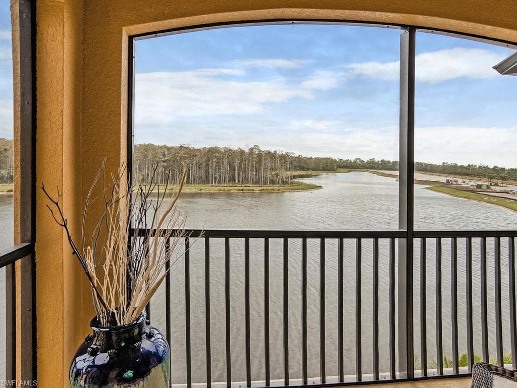 9560 Trevi CT E # 4842, NAPLES FL 34113-14