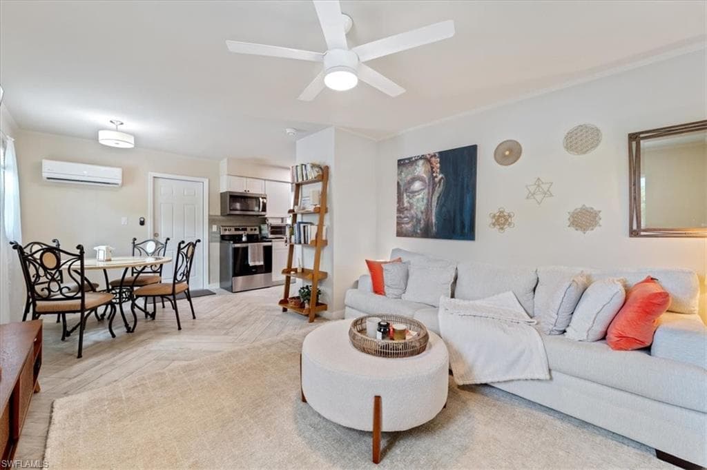 3365-3367 Estey AVE, NAPLES FL 34104-2