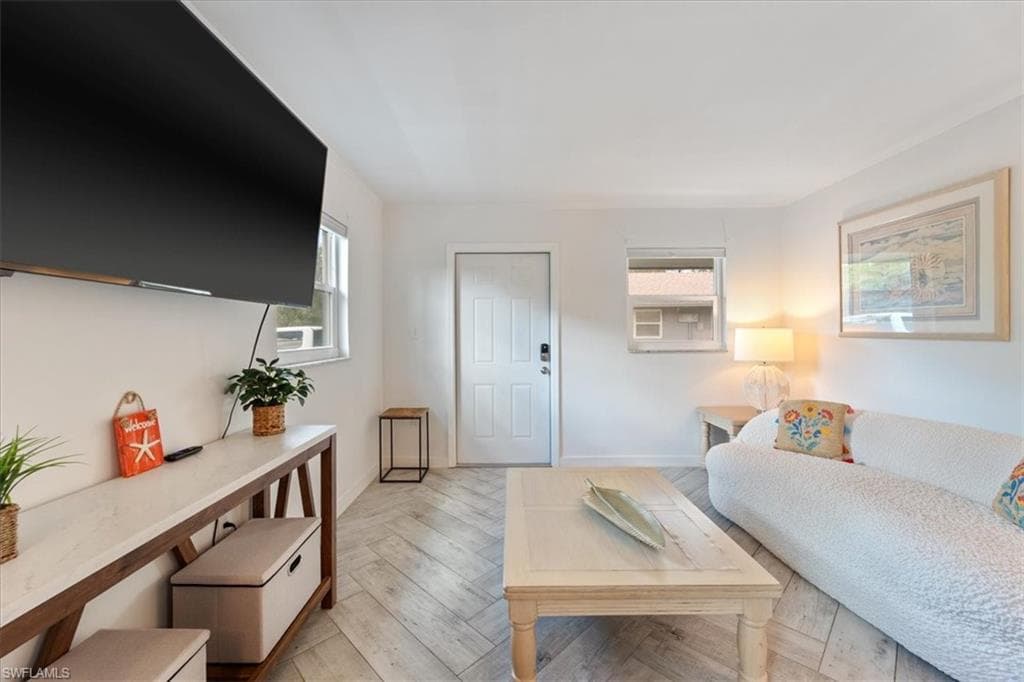 3365-3367 Estey AVE, NAPLES FL 34104-13