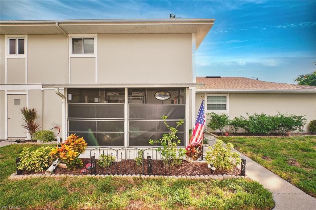 5832 Vancouver CIR # 2, FORT MYERS FL 33907-21