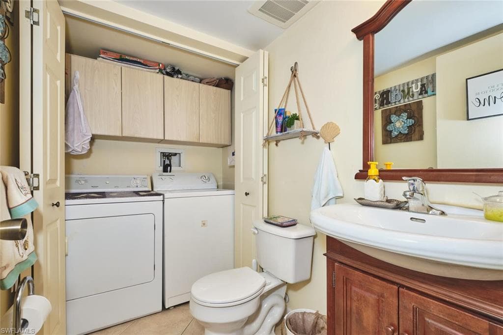 5832 Vancouver CIR # 2, FORT MYERS FL 33907-10