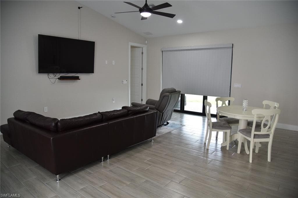 4666 Villa Capri LN, BONITA SPRINGS FL 34134-11