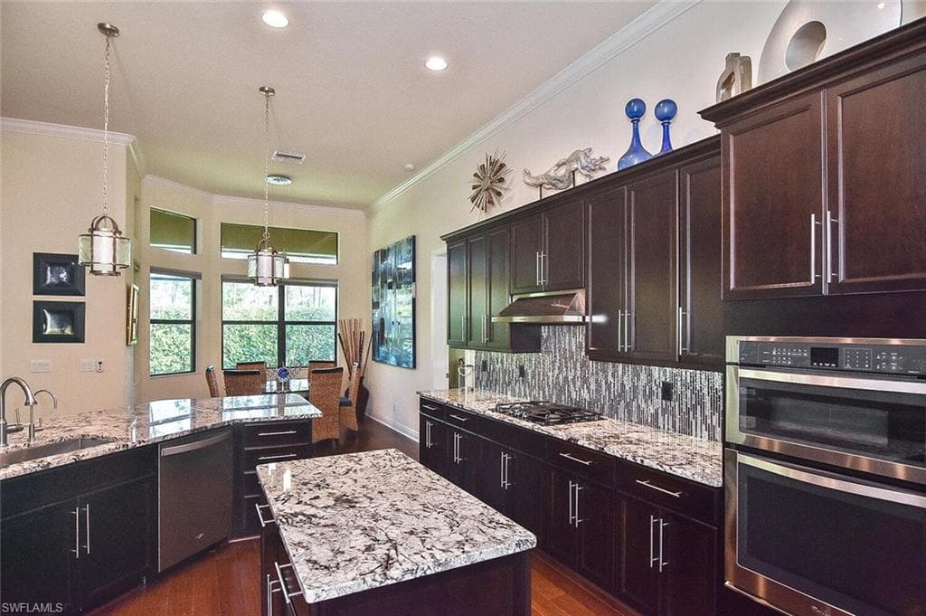 23124 Sanabria LOOP-33