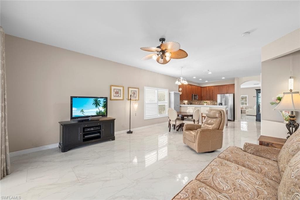 9049 Gladiolus Preserve CIR, FORT MYERS FL 33908-23