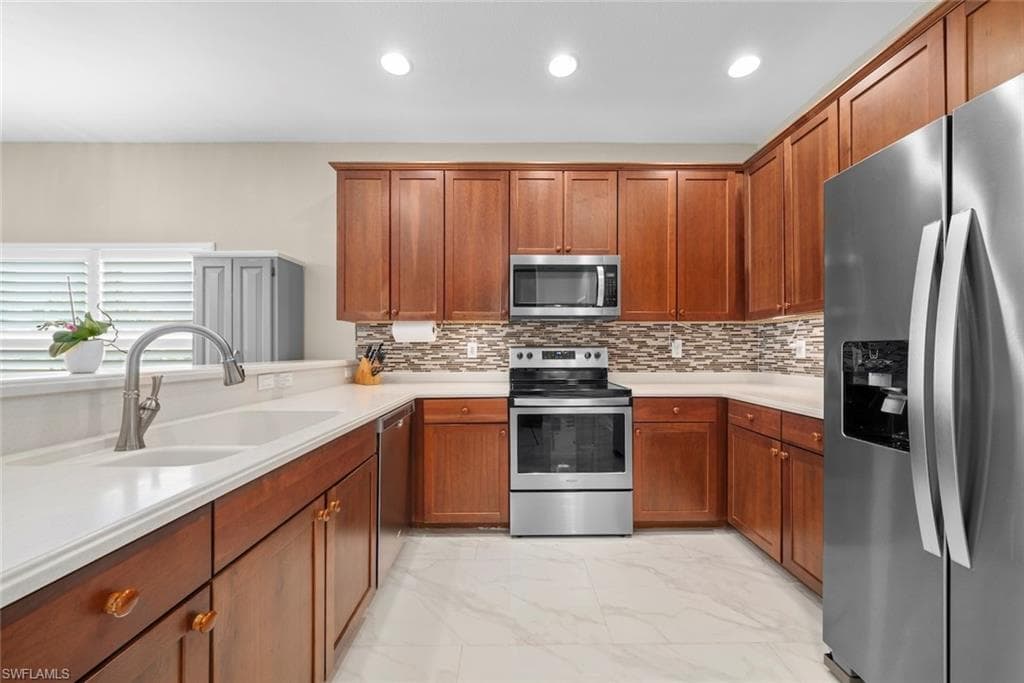 9049 Gladiolus Preserve CIR, FORT MYERS FL 33908-13