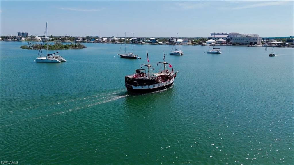 655 Matanzas CT, FORT MYERS BEACH FL 33931-8