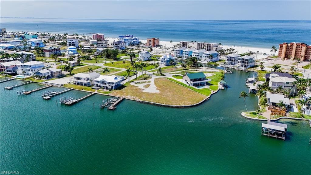 655 Matanzas CT, FORT MYERS BEACH FL 33931-7