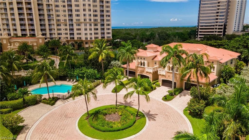 6501 Crown Colony PL # 201, NAPLES FL 34108-2