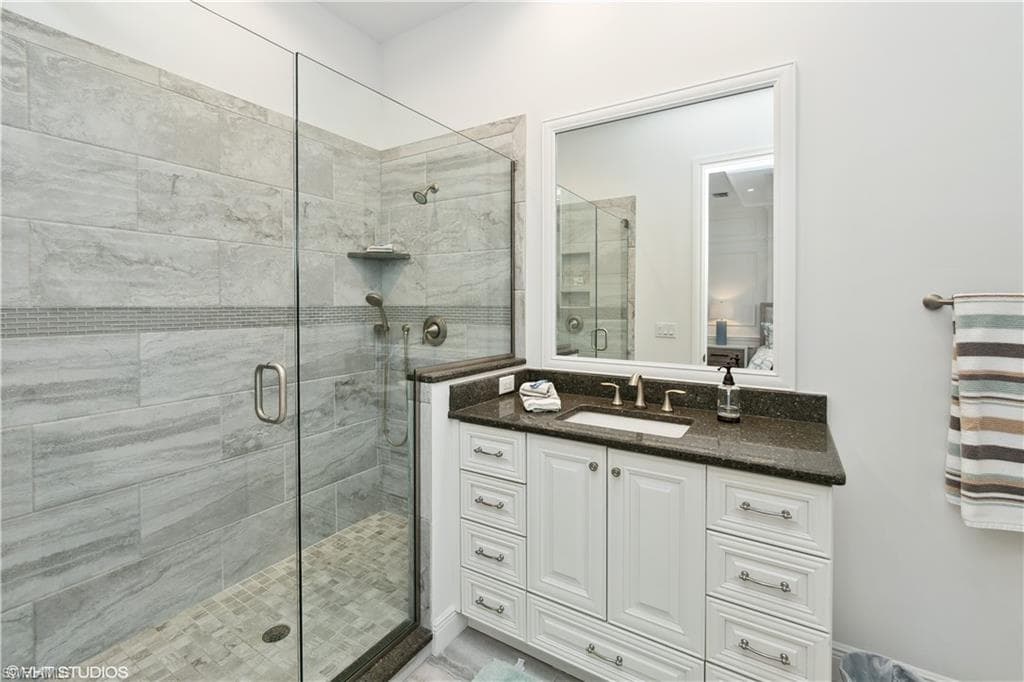 6501 Crown Colony PL # 201, NAPLES FL 34108-28