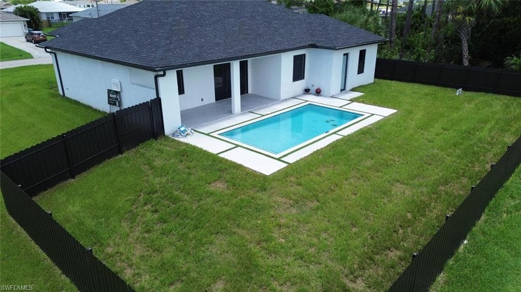 3631 NE 11th PL, CAPE CORAL FL 33909-1