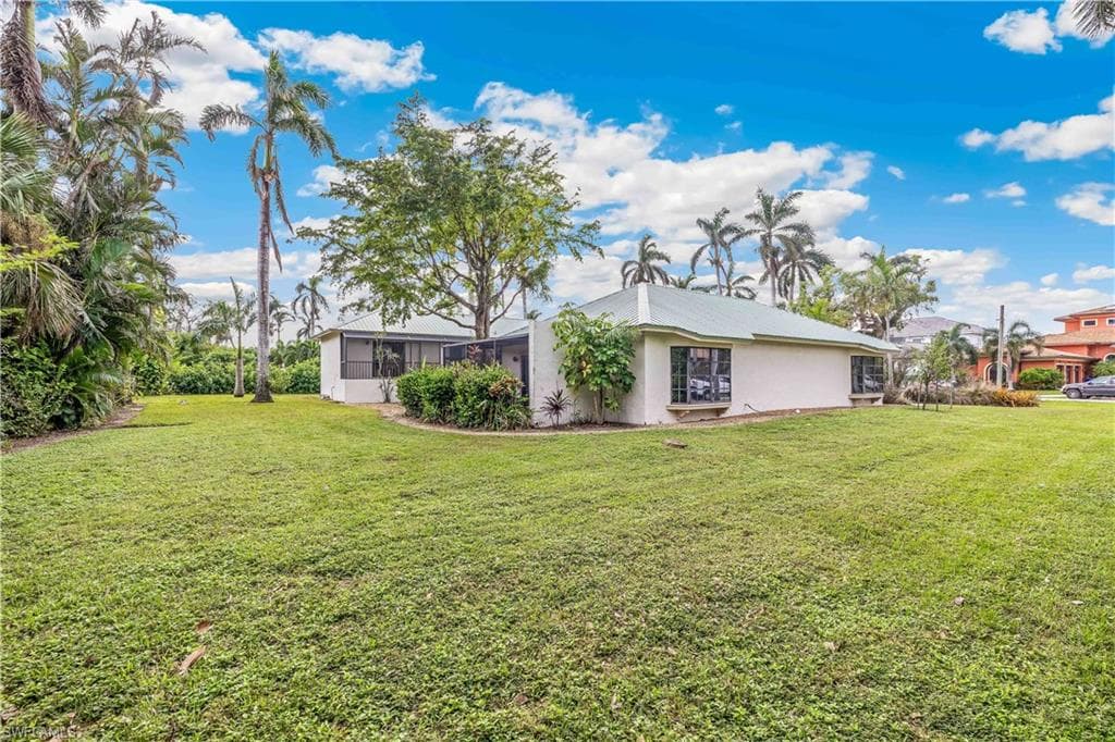 3209 W Riverside DR, FORT MYERS FL 33901-30