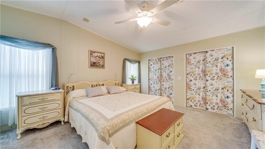 566 Horizon DR, NORTH FORT MYERS FL 33903-12