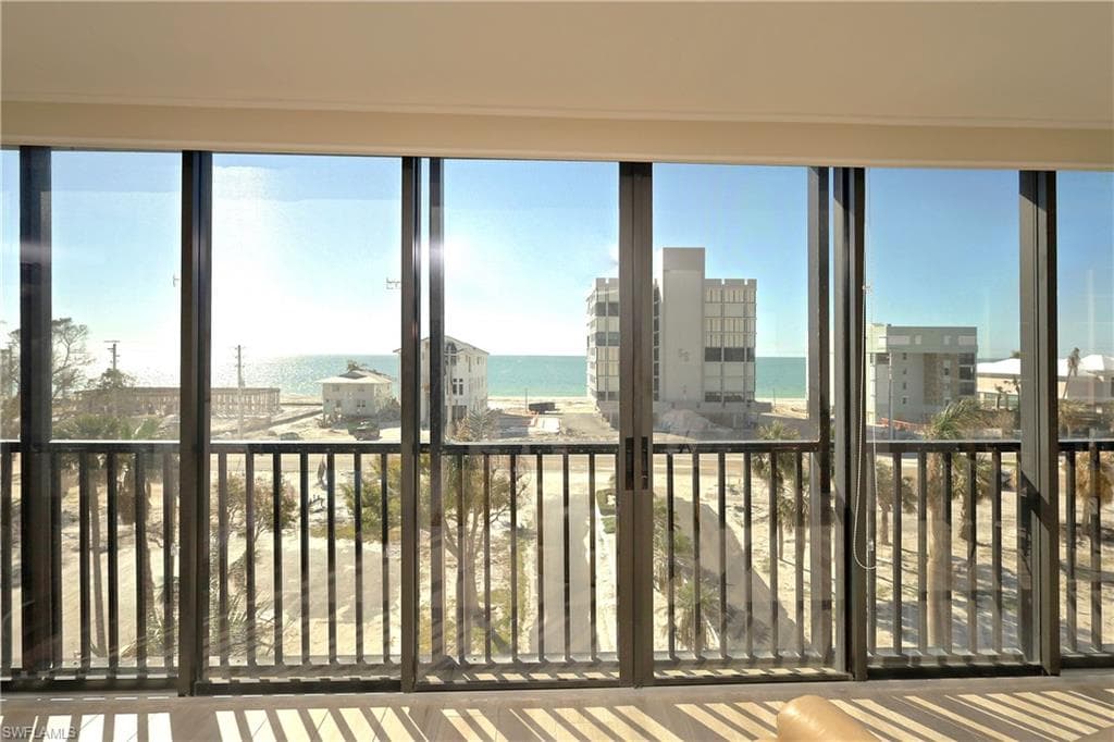 26171 Hickory BLVD # 4C, BONITA SPRINGS FL 34134-2