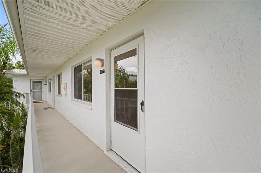 431 Van Buren ST # E7, FORT MYERS FL 33916-1