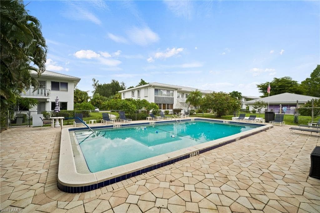 431 Van Buren ST # E7, FORT MYERS FL 33916-17