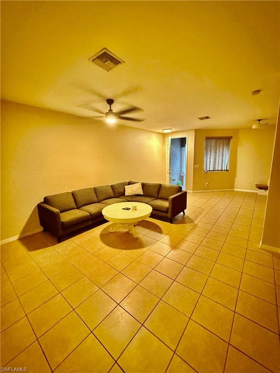 10043 Salina ST, FORT MYERS FL 33905-2