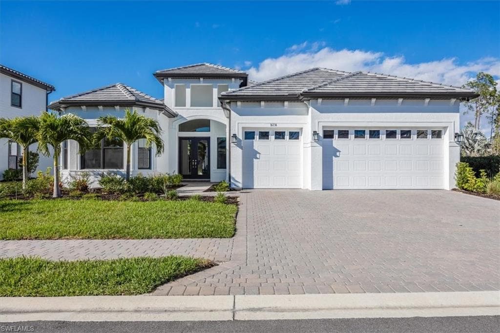 16136 Verilyn CIR, NAPLES FL 34110-25