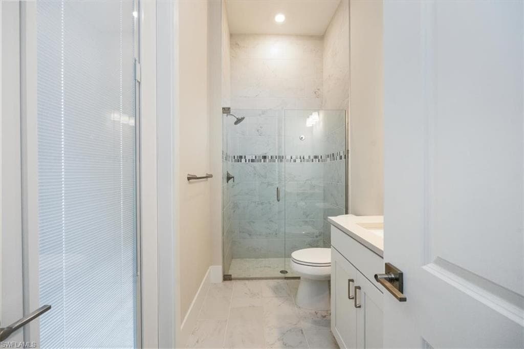 16136 Verilyn CIR, NAPLES FL 34110-17