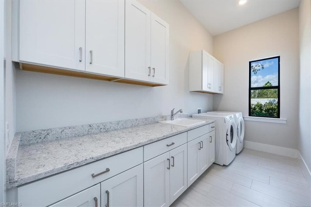 16136 Verilyn CIR, NAPLES FL 34110-18