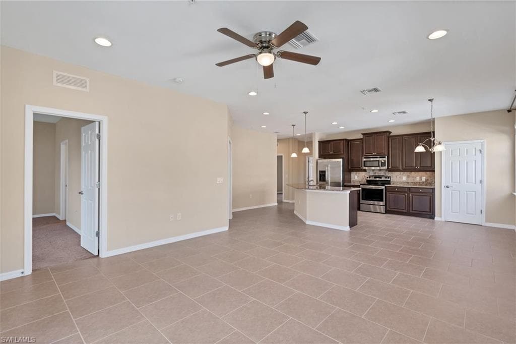 18206 Creekside Preserve LOOP # 201, FORT MYERS FL 33908-8