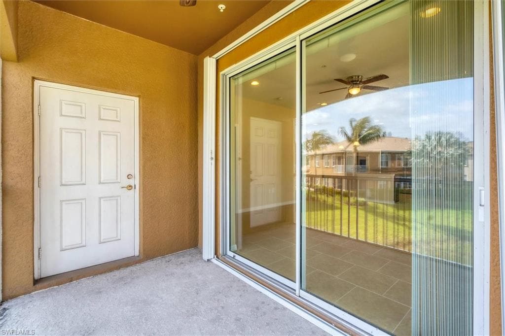 18206 Creekside Preserve LOOP # 201, FORT MYERS FL 33908-33