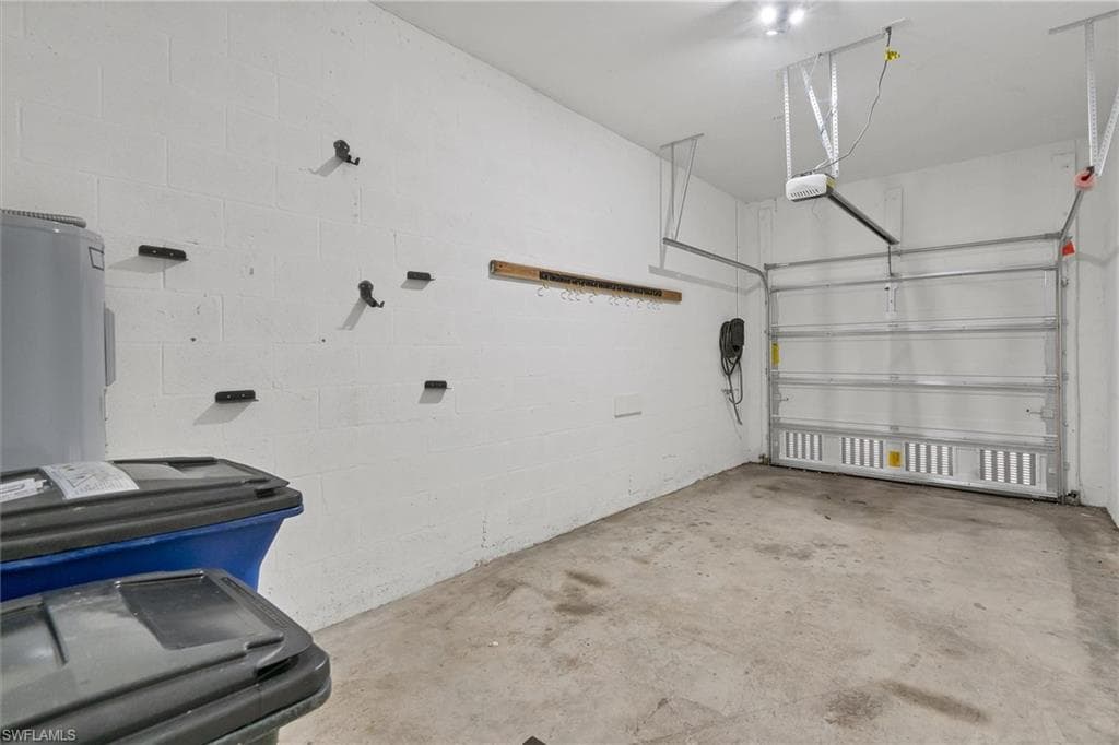 18206 Creekside Preserve LOOP # 201, FORT MYERS FL 33908-28