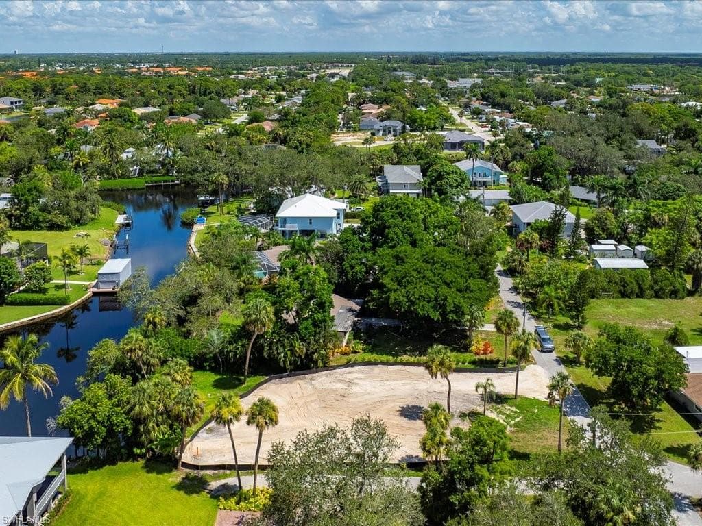 27207 Rio Vista CIR, BONITA SPRINGS FL 34135-9