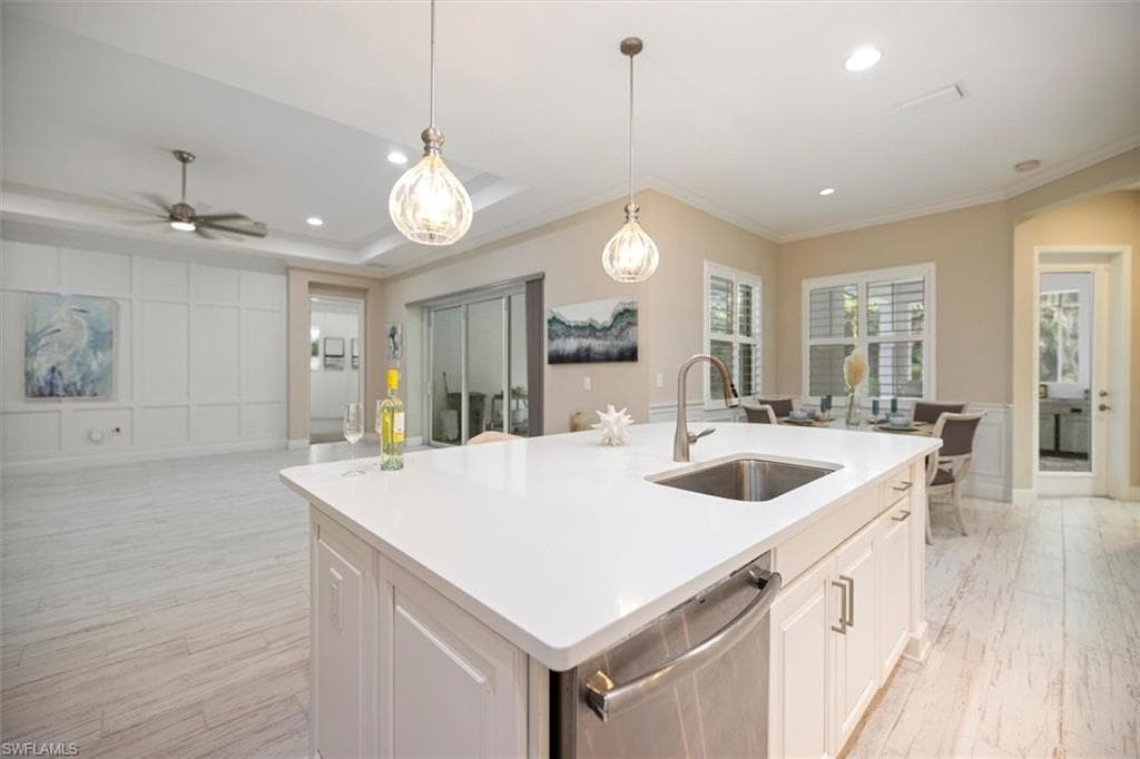 21555 Oaks Of Estero CIR, ESTERO FL 33928-5