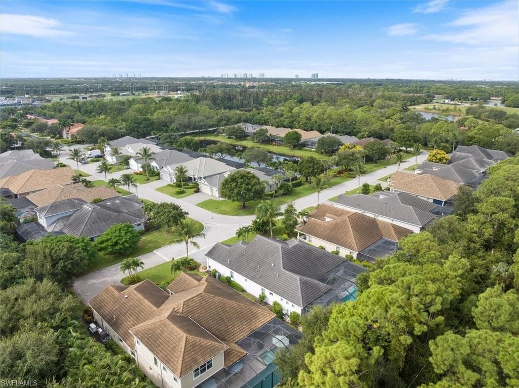 21555 Oaks Of Estero CIR, ESTERO FL 33928-28