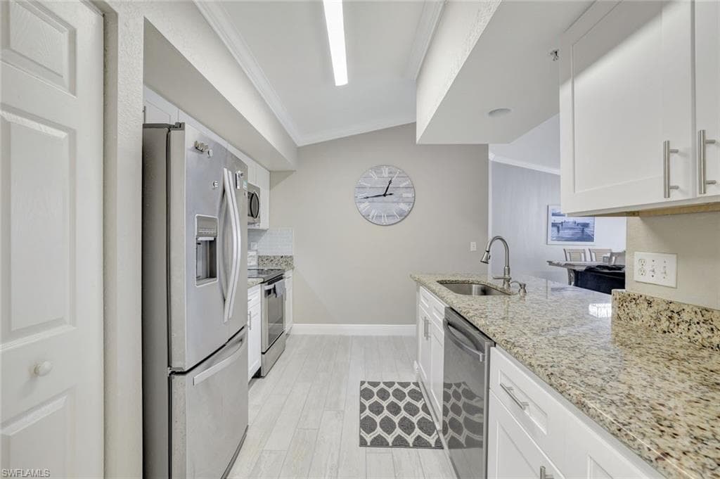 4670 Saint Croix LN # 632, NAPLES FL 34109-10