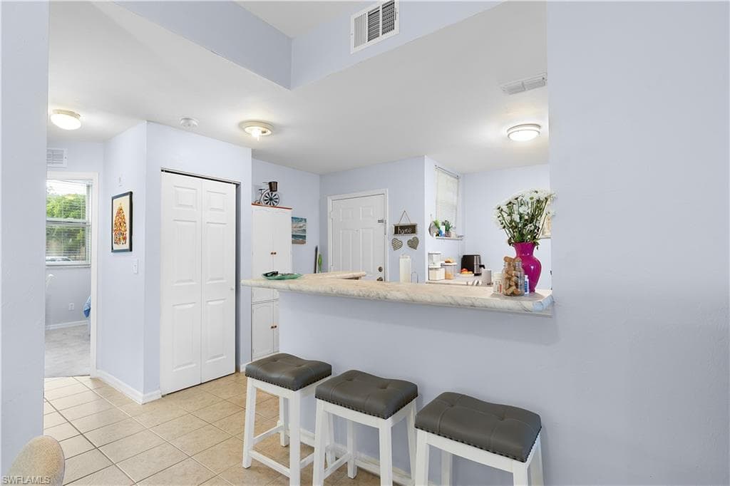 4214 Bellasol CIR # 814, FORT MYERS FL 33916-8