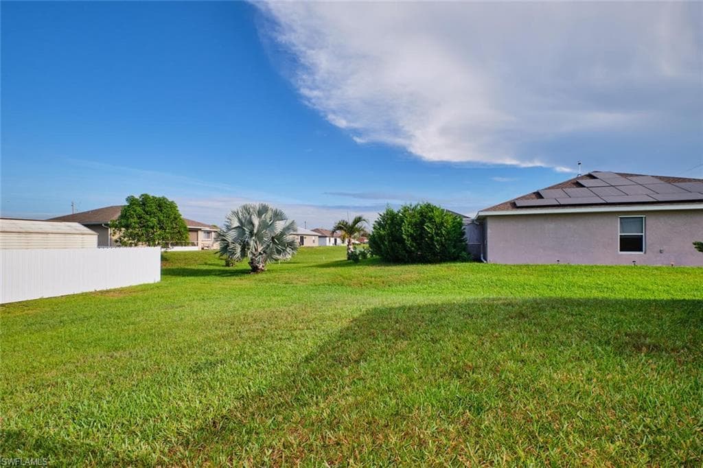 820 Unger AVE, FORT MYERS FL 33913-37