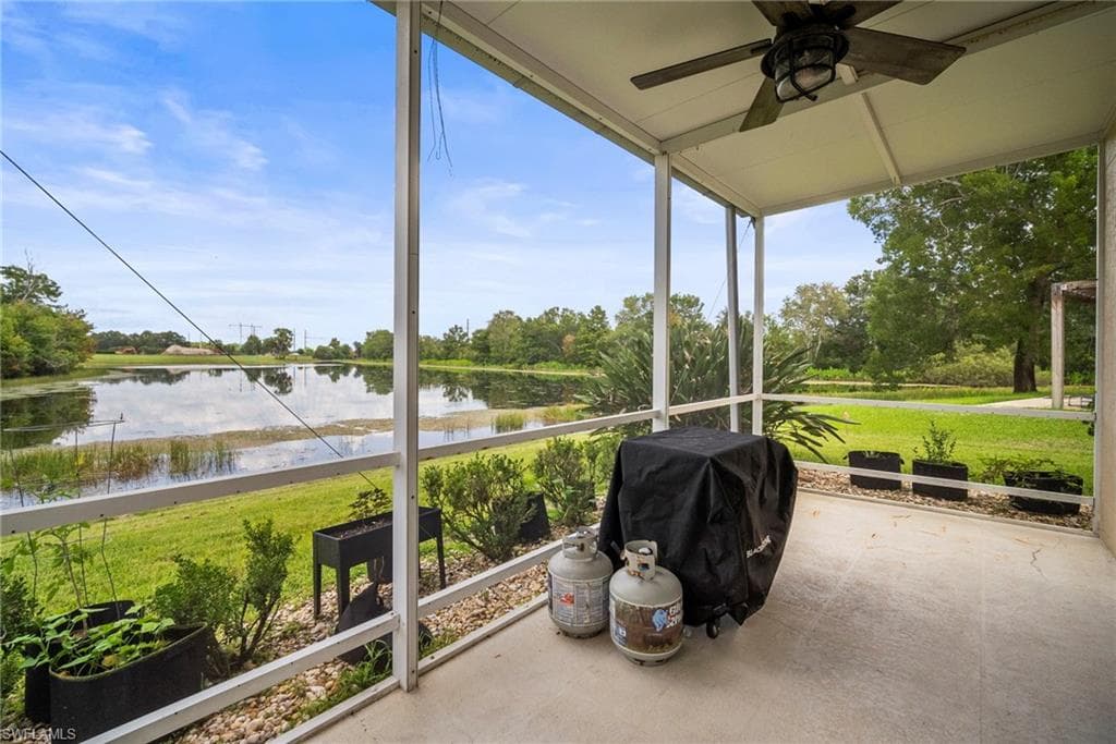 12421 Eagle Pointe CIR, FORT MYERS FL 33913-29