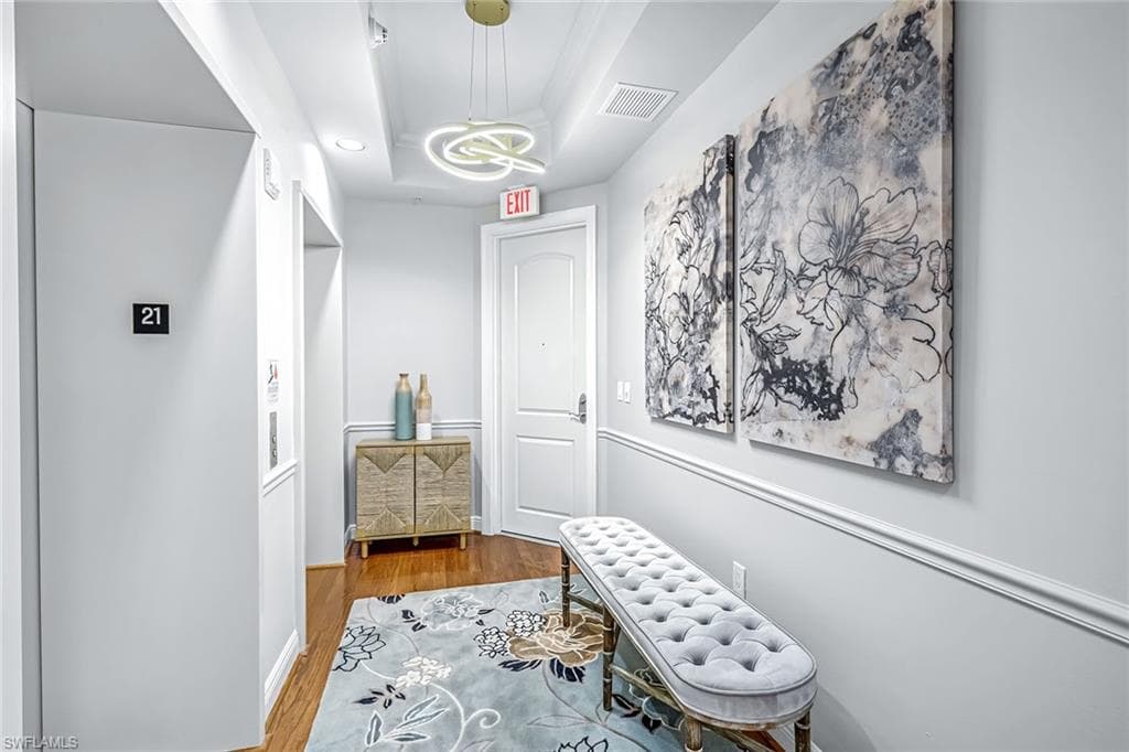 2090 W First ST # E2105, FORT MYERS FL 33901-4