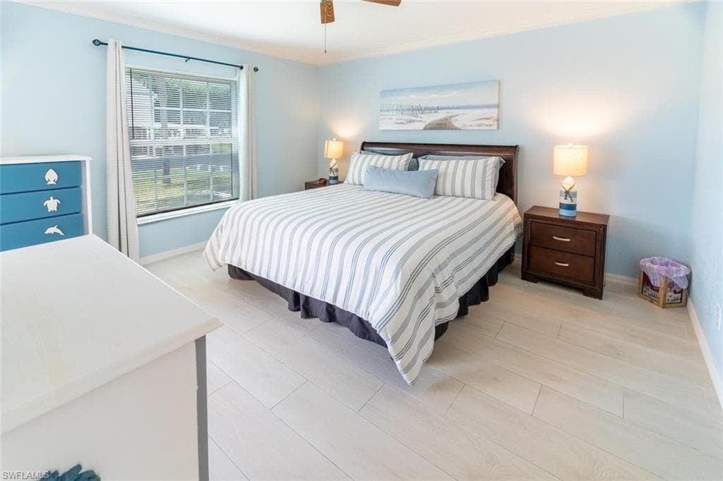 774 Wiggins Lake DR # 106, NAPLES FL 34110-6