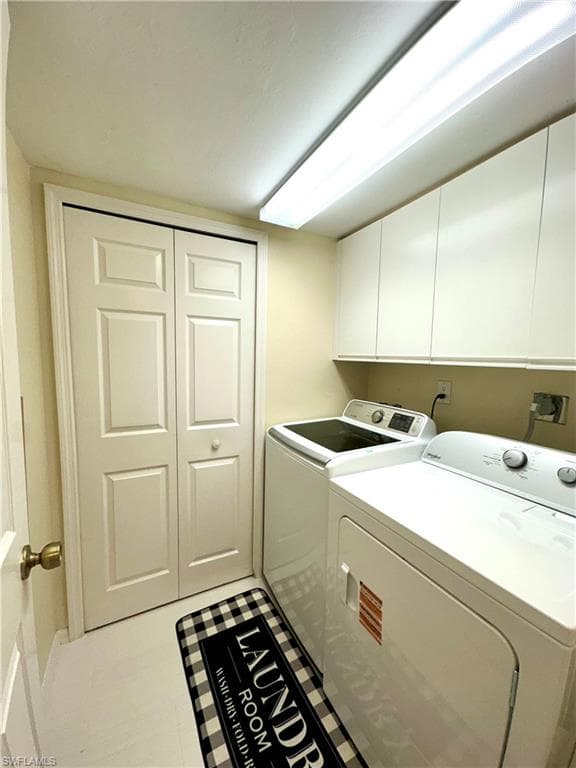 360 Horse Creek DR # 106, NAPLES FL 34110-6