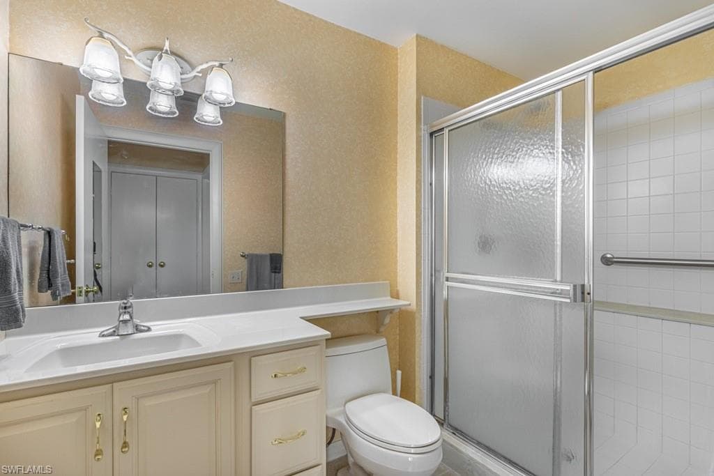 7402 Lake Breeze DR # 306, FORT MYERS FL 33907-8