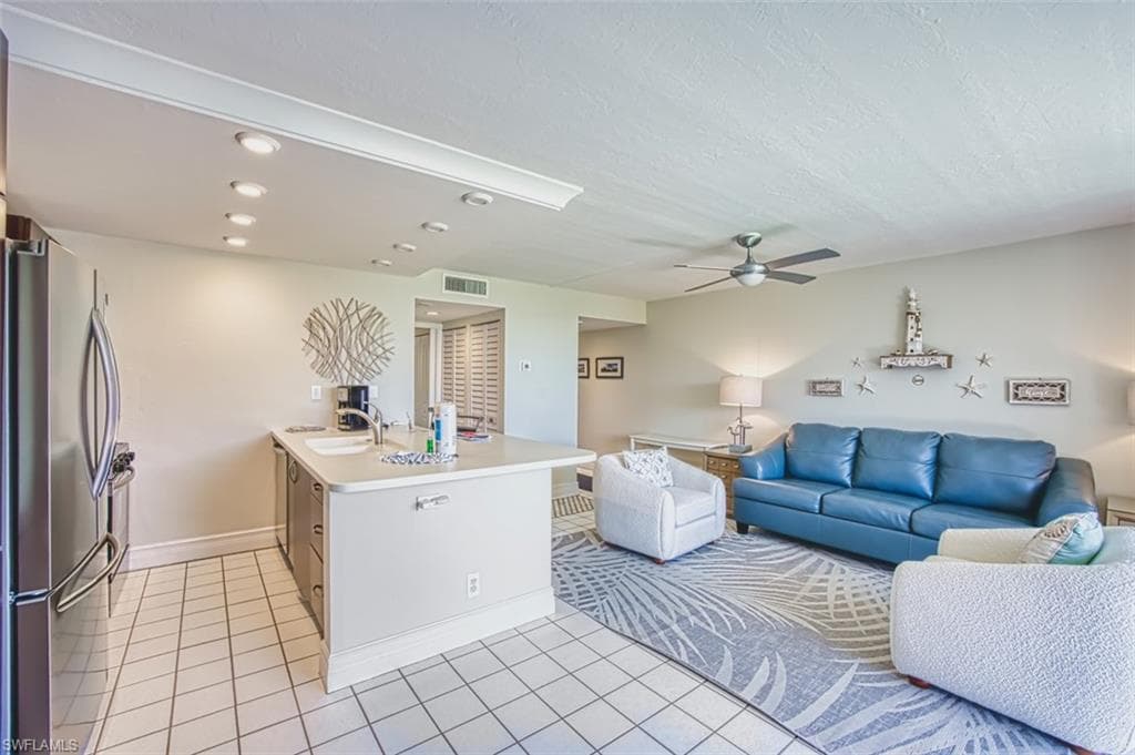 1501 Middle Gulf DR # 307C, SANIBEL FL 33957-6