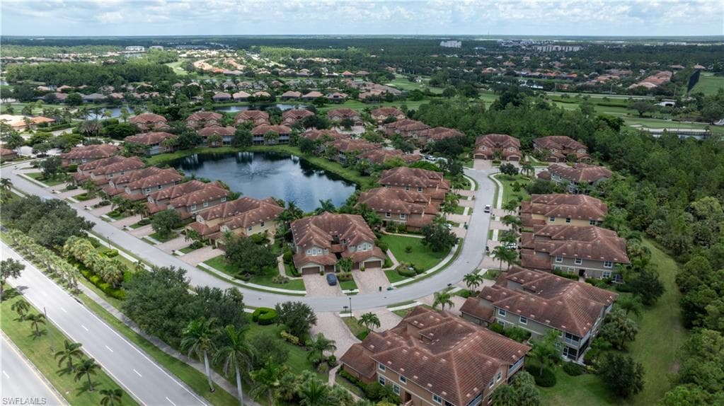 6641 Alden Woods CIR # 201, NAPLES FL 34113-15