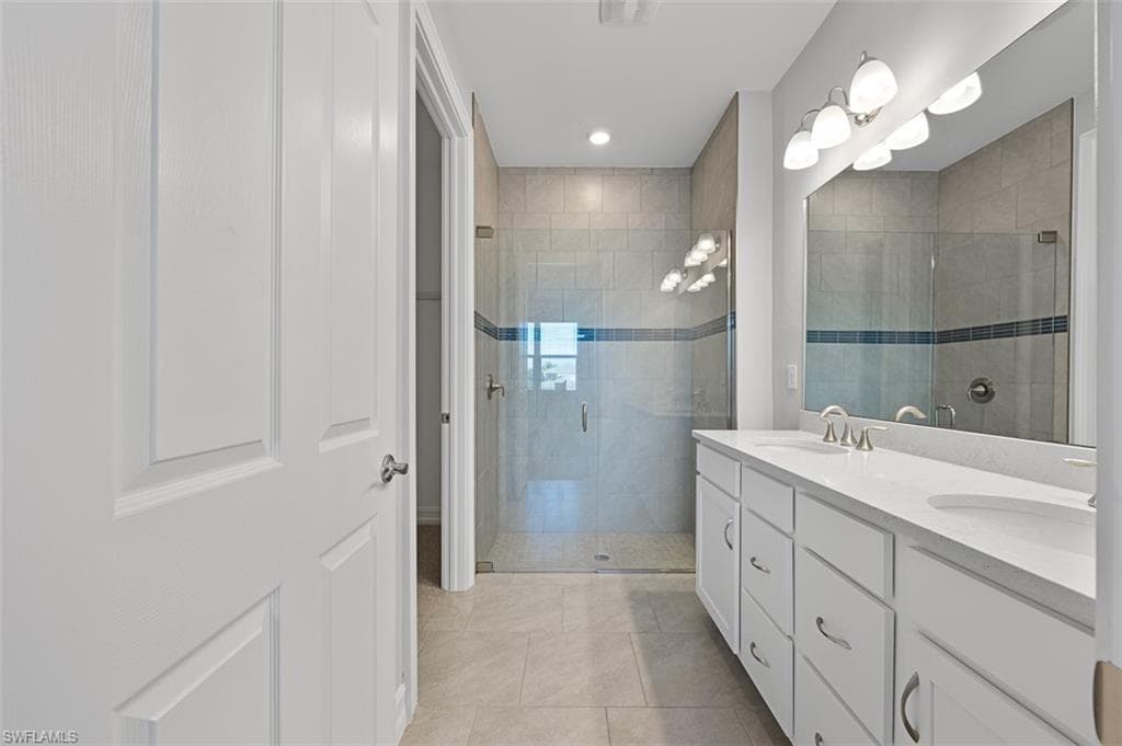 1073 Tranquil Brook DR, NAPLES FL 34114-10